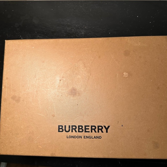 BURBERRY SNEAKERS EUROPEAN 40 A:LF LARKHALL L FLOWER: - Picture 7 of 8